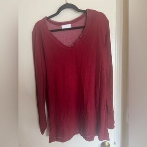 XL red knit tunic (distressed look)